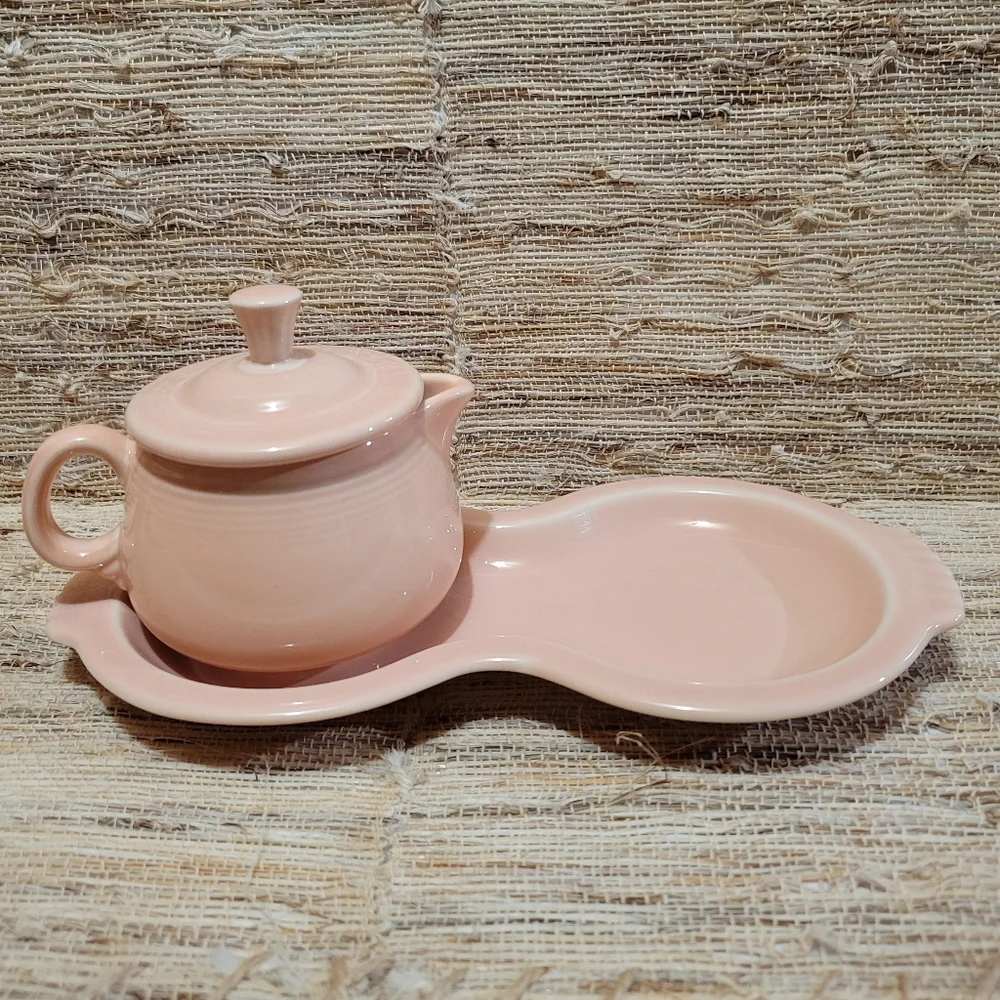 Vtg Fiestaware by Homer Laughlin Sugar Bowl with Lid and Under Tray